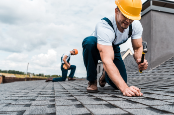 How to Choose the Right Roofing Contractor: Key Factors to Consider body thumb image